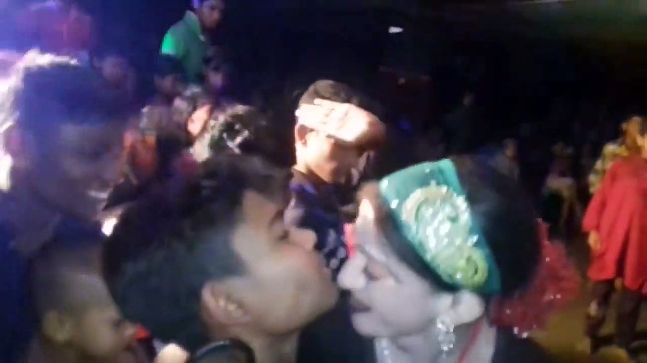 বাংলার হিজরা কান্ড দেখুন + দেখুন হিজরা গুলায় কি করে _ Common gender dance