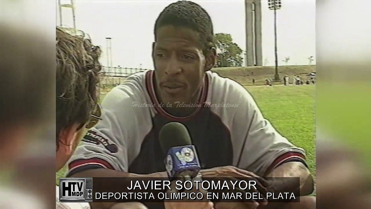 CUBANO DEPORTISTA OLÍMPICO JAVIER SOTOMAYOR EN MAR DEL PLATA