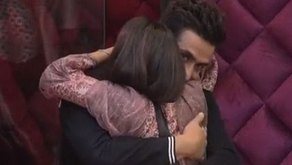 Bigg Boss 14; Jasmin ने Aly को रोते हुए ऐसे संभाला, Know Details |FilmiBeat