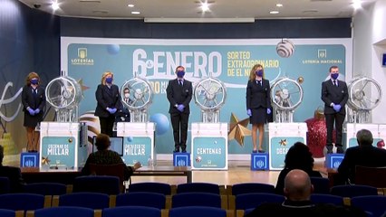 El número 19570, primer premio del Sorteo Extraordinario del Niño