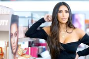KKW Beauty de Kim Kardashian cierra un trato de $200 millones con Coty