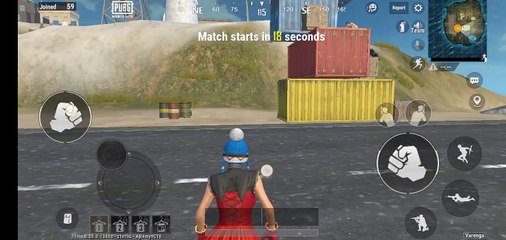 solo vs sqad gameplay but i didn't survive for long time