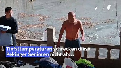 Download Video: Peking: Schwimmen bei minus elf Grad