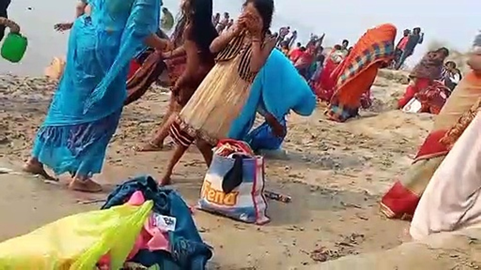 Desi hidden bathing