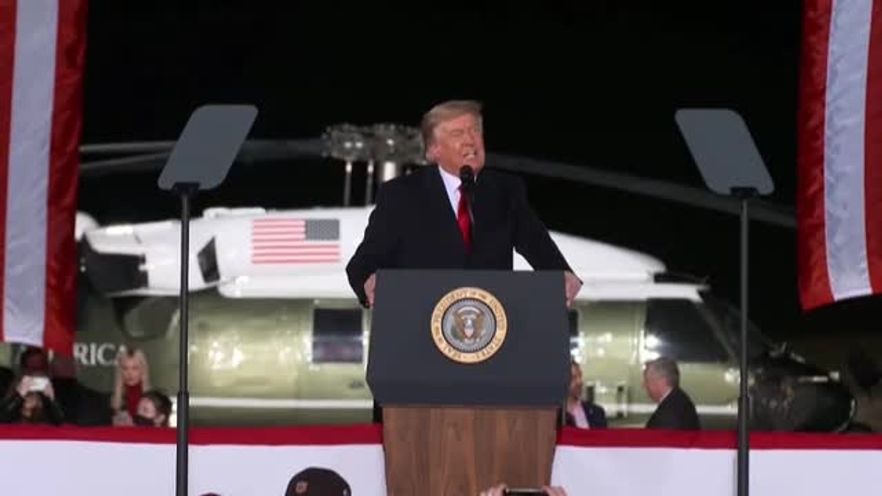 Donald Trump apura sus últimos cartuchos para mantenerse en la presidencia