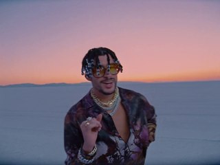 BAD BUNNY " Hoy Cobré " (Video 2021).