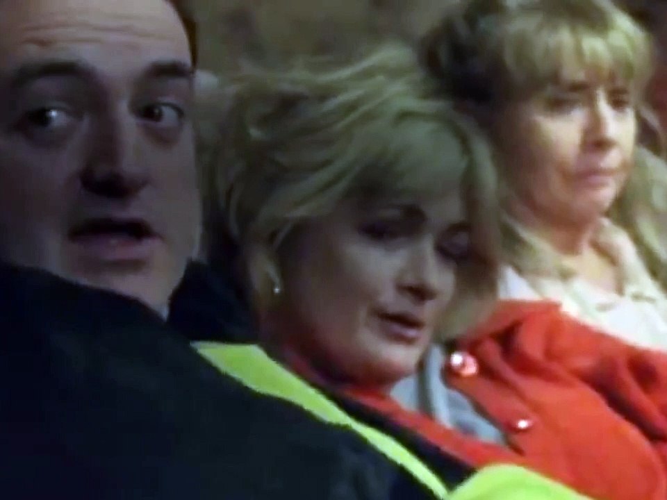 The Royle Family - S 01 E 04 - Jim's Birthday
