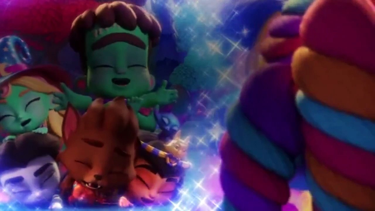 Super Monsters S 01 E 01 Meet the Super Monsters _ Vampires Don't Dance