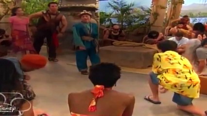 Pair of Kings - S 01 E 04 - A Mermaid's Tail