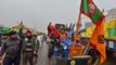 Protesting farmers begin tractor rally from Ghazipur border
