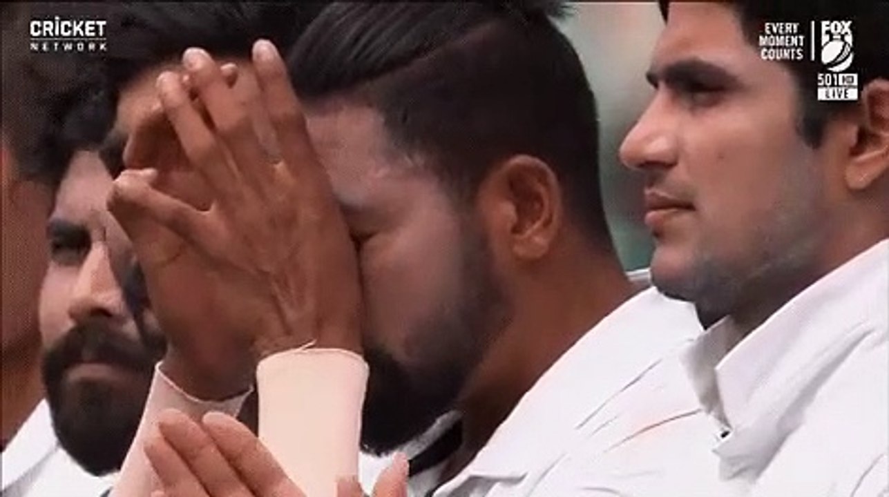 IND vs AUS सिडनी टेस्ट: राष्ट्रगान के दौरान इमोशनल हुए मोहम्मद सिराज, आंख से आंसू आने लगे, वीडियो वायरल