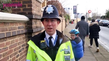 30 yıldır İngiltere'de polislik yapan Türk vatandaşa Elizabeth'ten ödül!