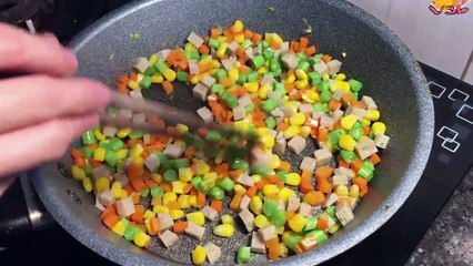 Cách Làm Cơm Chiên Thập Cẩm Trứng Ốp La - Bữa Sáng Dinh Dưỡng