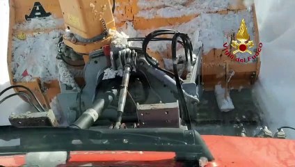 Umbria - Nevicate in Valnerina, ripristino viabilità (07.01.21)