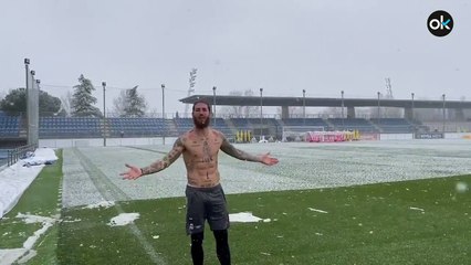 Sergio Ramos desafía a la nieve en Valdebebas