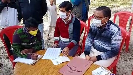 विभाग की मिलीभगत से दबंग कोटेदार ने 3 महीने का पूरे गांव के लोगों का राशन बेचा