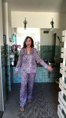 Isabel Gemio se arranca a cantar para celebrar su 60 cumpleaños