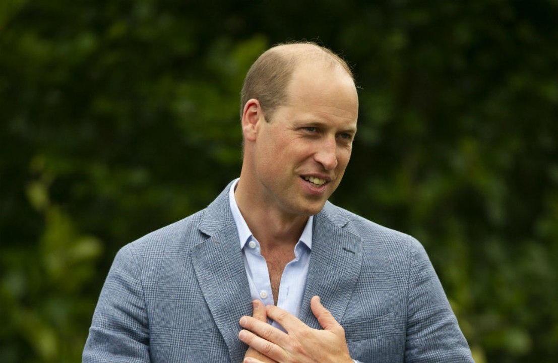 英ウィリアム王子、ホームレス施設に極秘訪問