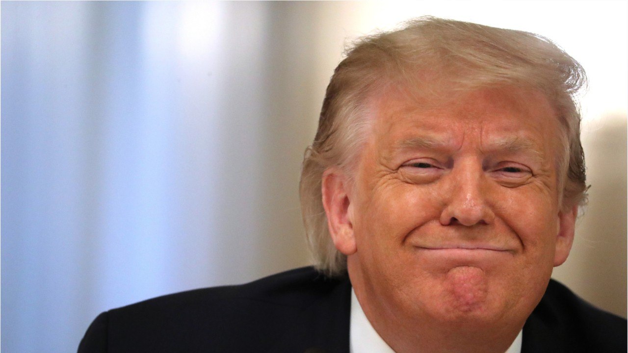 Trump Considers Pardoning Himself