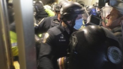 Identificadas las cuatro víctimas mortales del asalto al Congreso de EE.UU.