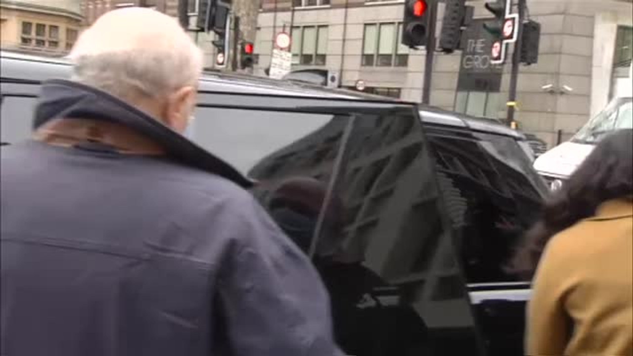 Corinna testifica a favor de Villarejo e insiste en que recibió amenazas del rey emérito a través de Sanz Roldán