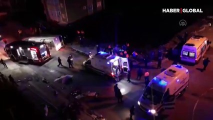 Belediyenin işçi servisi aracı devrildi: 2 ölü, 20 yaralı