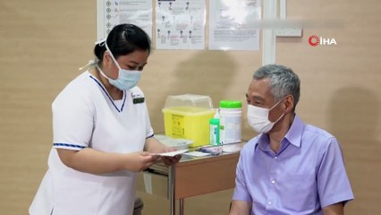 - Singapur Başbakanı Loong korona aşısı oldu