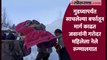 जम्मू-काश्मीर | गुडघ्यापर्यंत साचलेल्या बर्फातून मार्ग काढत जवानांनी गरोदर महिलेला नेले रुग्णालयात