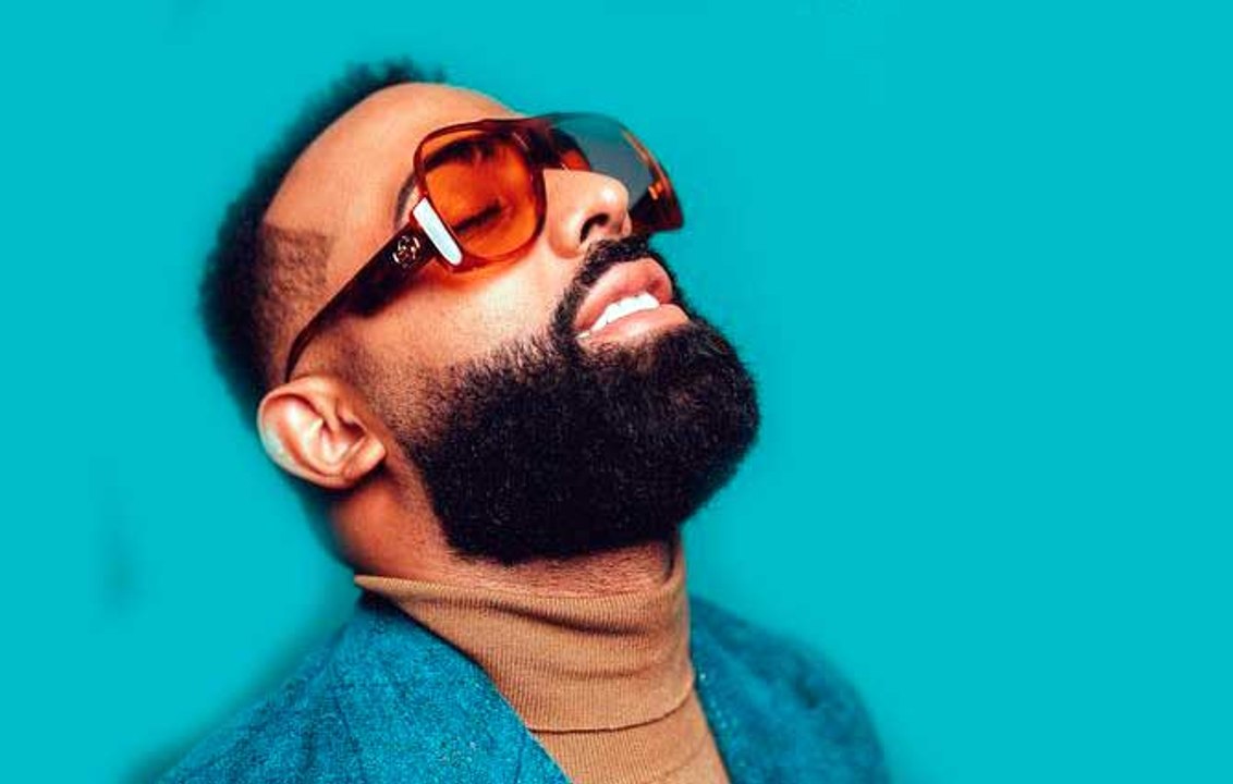 Eladio Carrión se apodera del trono del "Trap latino"