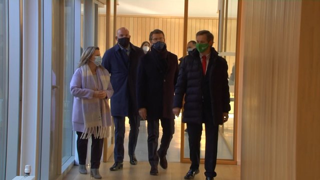 Feijóo visita el nuevo centro de salud de Milladoiro (A Coruña)