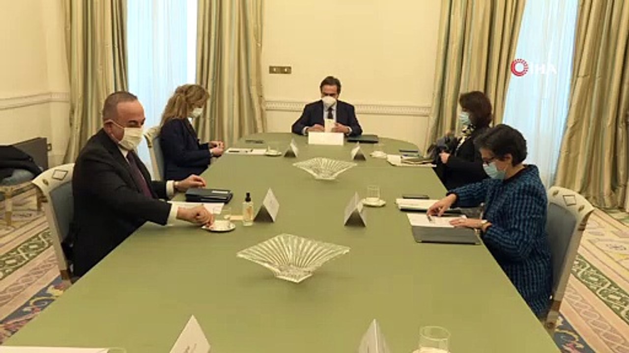 - Bakan Çavuşoğlu, İspanyol mevkidaşı Laya ile heyetler arası görüşmeye başkanlık etti