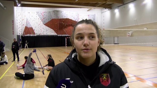 Beline Thibaut pointue de Vitrolles Sport Volley