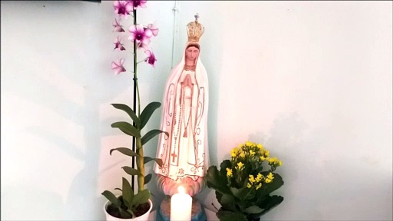 Uma oração a Nossa Senhora que todos devoto deveria fazer