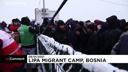 En Bosnie, les migrants du camp Lipa dans le froid et la neige
