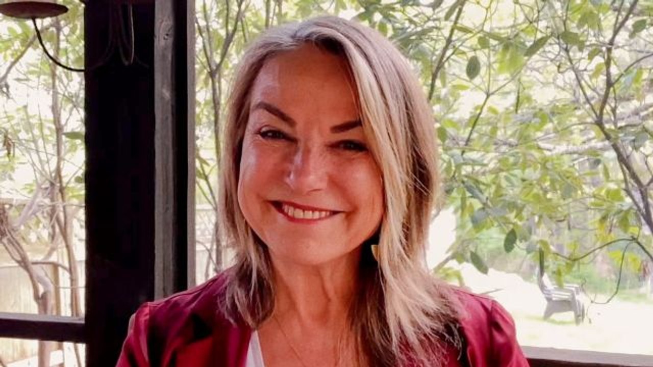 Therapist Esther Perel on Relationships, Mental Health, and Self-Care