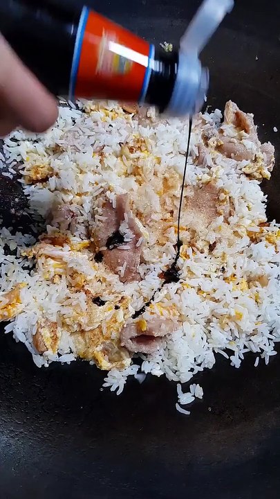 Cơm chiên Thái. Fried rices.