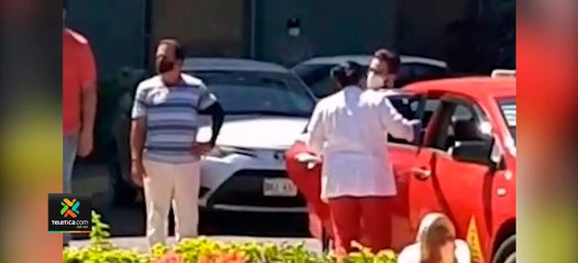 tn7-Mujer-dio-a-luz-en-un-taxi-a-las-afueras-del-hospital-de-Alajuela-080121.