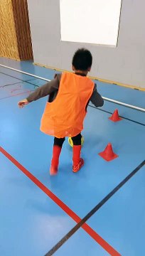 Premier entrainement au gymnase pour nos U6U7