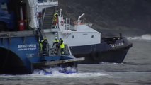 El temporal frustra el primer intento de remolque del ferry encallado en Las Palmas