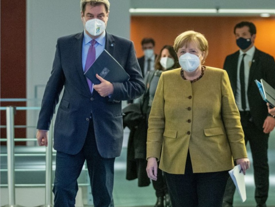 Söder und Merkel schwören Bevölkerung auf verlängerten Lockdown ein