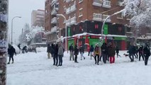 Nieve en la calle Alcalá de Madrid