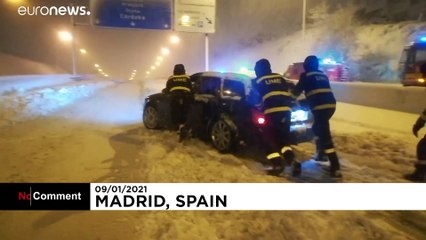 شاهد: إسبانيا تشهد سقوط أكبر كمية من الثلج منذ نصف قرن والسلطات تعلن مقتل 3 أشخاص