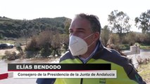 Bendodo visita las zonas afectadas por el temporal 'Filomena' en Mijas (Málaga)