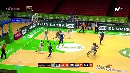 Espagne : le panier complètement fou de Jerome Randle