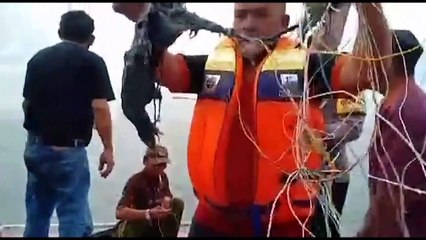 Εξανεμίζονται οι ελπίδες στην «θάλασσα των χιλίων νησιών»