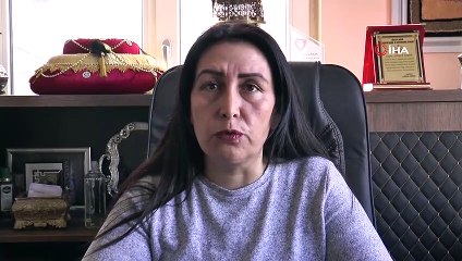 Mahalle muhtarı ihtiyaç sahiplerine kendi cebinden bin 500 çift ayakkabı aldı