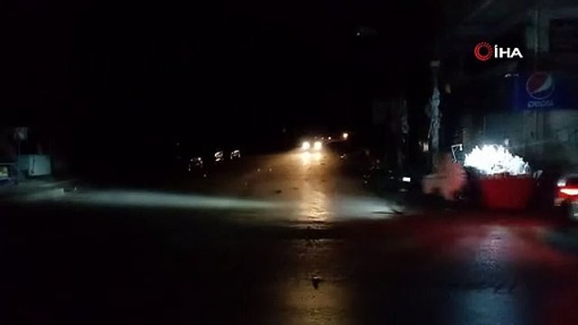 Yaşanan elektrik kesintisi nedeniyle Pakistan tamamen karanlığa gömüldü