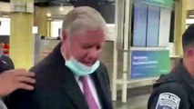 'Traitor' Trump supporters heckle Senator Lindsey Graham - News