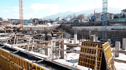 Osmangazi Meydanı yol seviyesine çıktı