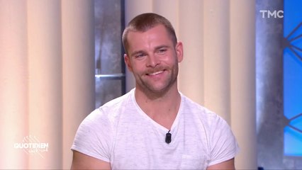 Tomy Journaux • le pêcheur nu de Saint-Malo | Quotidien (2021)